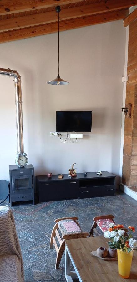 Alternative Country House 10 Minutes From Athens Airport 아르테미다 외부 사진