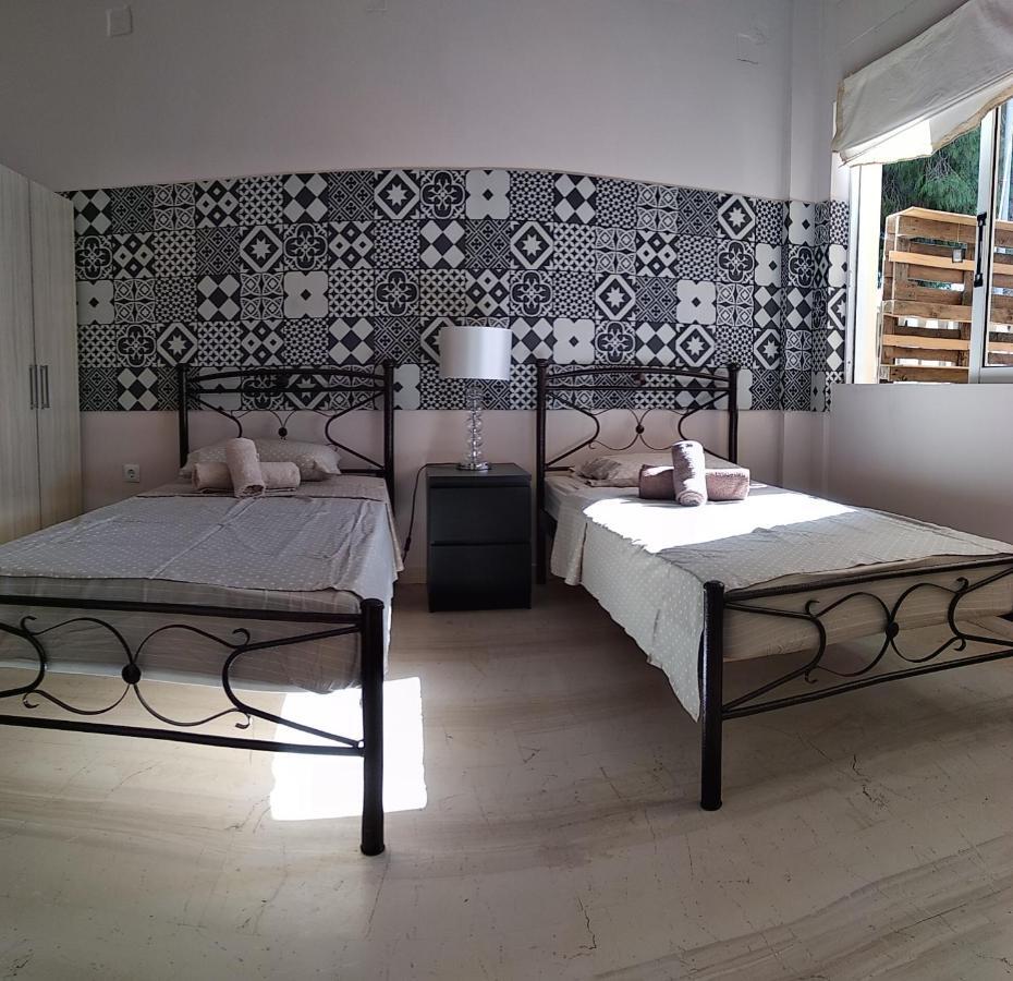 Alternative Country House 10 Minutes From Athens Airport 아르테미다 외부 사진